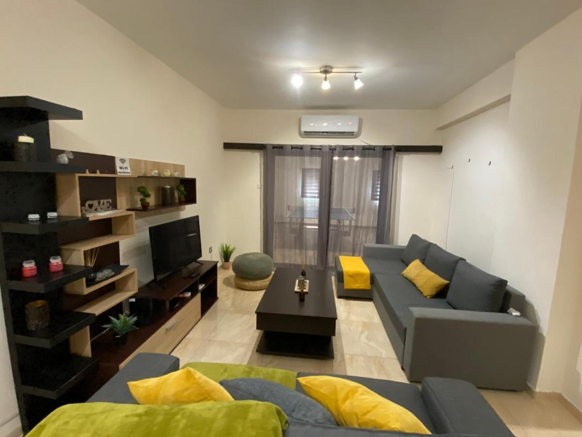 Philip Spacious Apartment Limassol Eksteriør billede